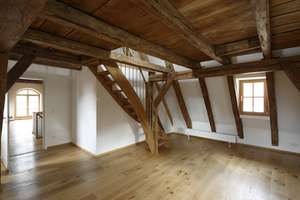 Wohnen im historischen Stadel aus dem 13. Jh. mit Garten und Garage in der Altstadt von Regensburg – Die vollständige Adresse der Immobilie erhältst du vom Anbieter., 93047 Innenstadt, Regensburg – Vorschaubild 3