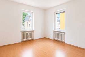 Charmantes Dreifamilienhaus in ruhiger Lage – 60439 Heddernheim, Frankfurt am Main – Vorschaubild 14
