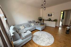 Wunderschöne 3-Zimmer Altbauwohnung in Bestlage – Die vollständige Adresse der Immobilie erhältst du vom Anbieter., 24103 Damperhof, Kiel – Vorschaubild 2