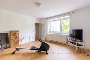 Gut gepflegtes drei Parteien Haus mit großem Garten und drei Garagen – Hildesheim (Kreis) – Vorschaubild 5