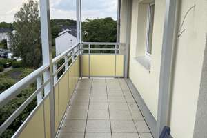 3-Zimmer-Wohnung mit Balkon in Hagen-Emst – Gerhart-Hauptmann-Straße 6, 58093 Emst, Hagen – Vorschaubild 2