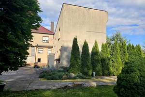 Ca. 3.555 m² eingezäuntes Grundstück mit ca. 550 m² BGF Bestand (EFH, 3 Garagen, Werkstatt) – Die vollständige Adresse der Immobilie erhältst du vom Anbieter., 4288 Holzhausen, Leipzig – Vorschaubild 2