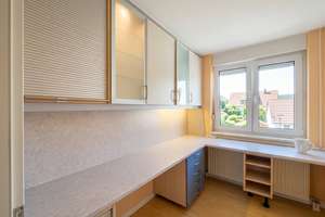 Split-Level-Reihenhaus mit Platz für die ganze Familie – Die vollständige Adresse der Immobilie erhältst du vom Anbieter., 93055 Burgweinting-Harting, Regensburg – Vorschaubild 4