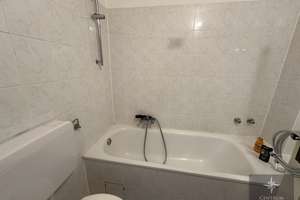 Renovierte 1-Zimmer-Wohnung mit Balkon in ruhiger Lage – 60389 Nordend-Ost, Frankfurt am Main – Vorschaubild 5
