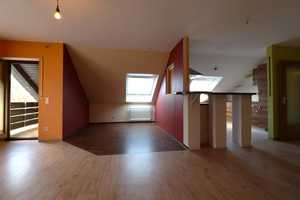 Geräumiges Zweifamilienhaus mit gemütlichem Garten und Garage – Ansbach (Kreis) – Vorschaubild 13