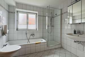 Großzügiges Ein- / Zweifamilienhaus in sonniger Lage mit großem Garten, Obj. T/0573-1 – Die vollständige Adresse der Immobilie erhältst du vom Anbieter., 82069 Schäftlarn – Vorschaubild 8