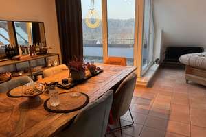 Gepflegte 3,5-Zimmer Maisonette-Wohnung mit Balkon in Werden