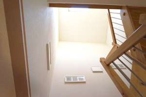 Frisch renovierte 4-Zimmer Maisonette-Wohnung mit 2 Balkons im Herzen der Pforzheimer Nordstadt – Hohenstaufenstraße 58, 75177 Nordstadt, Pforzheim – Vorschaubild 12