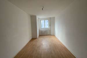 Große 2-Zimmerwohnung in der Gropiusstadt – Feuchtwangerweg 9, 12353 Gropiusstadt, Berlin – Vorschaubild 5