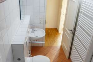 Exklusive 3,5-Zimmer Dachterrassen-Wohnung in Mittelalterlichem Stadthaus (von privat) – Malergasse 9, 93047 Innenstadt, Regensburg – Vorschaubild 19