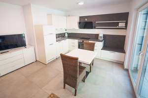 Moderne 2-Zimmer-Wohnung mit Terrasse in Stuttgart-West