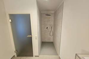Exklusives Wohnen in der Villa Steuben mit Terrasse & Garten|Bad mit Wanne & Dusche| Fußbodenheizung – Steubenallee 3, 39104 Altstadt, Magdeburg – Vorschaubild 6