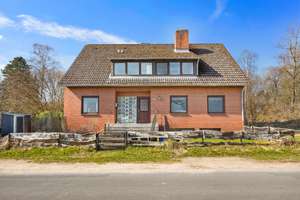 Mehrgenerationenhaus mit 3 Wohnungen und vielseitigen Möglichkeiten – Die vollständige Adresse der Immobilie erhältst du vom Anbieter., 21224 Rosengarten – Vorschaubild 3