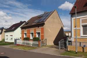 Freistehendes Einfamilienhaus in attraktiver Lage und Nebengelass – Steinstr. 21, 14542 Potsdam-Mittelmark (Kreis) – Vorschaubild 2
