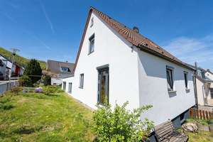 Stilvoll kernsaniertes Einfamilienhaus mit Anbau, Garten & Top-Lage nahe ZEISS – Die vollständige Adresse der Immobilie erhältst du vom Anbieter., 73447 Oberkochen – Vorschaubild 3