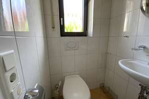 Doppelhaushälfte in Ingolstadt-Kothau - Familienfreundlich und großzügig! – Die vollständige Adresse der Immobilie erhältst du vom Anbieter., 85053 Südost, Ingolstadt – Vorschaubild 8