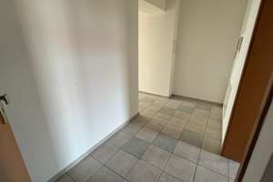 Whg. im 1. OG und 3.OG + Fußbodenheizung + Balkon am Wohnzimmer – Jahnstraße 65, 9126 Lutherviertel, Chemnitz – Vorschaubild 2
