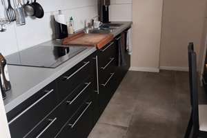 Charmante, sonnige 1-Zi.-Wohnung  mit Dachterrasse in Oberhausen-Altstadt zu vermieten – Helmholtzstr 24, 46045 Altstadt-Mitte, Oberhausen – Vorschaubild 2