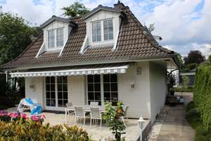 Neuwertiges Einfamilienhaus