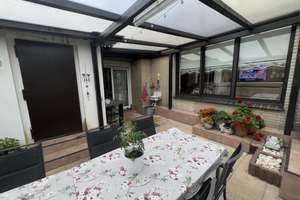 Ihr neues Zuhause in Buchholz: Charmante Doppelhaushälfte mit Wintergarten und Garten – Die vollständige Adresse der Immobilie erhältst du vom Anbieter., 47249 Buchholz, Duisburg – Vorschaubild 4