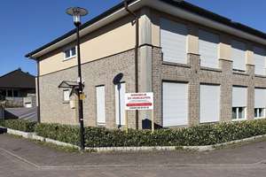 Provisionsfrei Moderne Doppelhaushälfte in Top-Lage Bissendorf - sofort bezugsfertig – Am Rosenmühlenbach 1A, 49143 Bissendorf – Vorschaubild 1