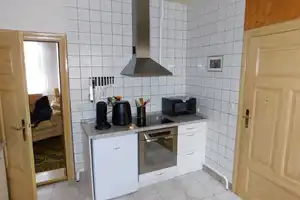Einfamilienhaus mit 3 Garagen im Zentrum von Crivitz – Parchim (Kreis) – Vorschaubild 5