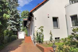 Zu verkaufen! Freistehendes Einfamilienhaus in Berlin-Lankwitz! – Brucknerstraße 49, 12247 Lankwitz, Berlin – Vorschaubild 1