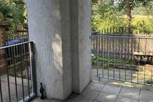 Eindrucksvolle Familienwohnung mit Wintergarten und Balkon in elbnaher Umgebung! – Die vollständige Adresse der Immobilie erhältst du vom Anbieter., 1279 Tolkewitz/Seidnitz-Nord, Dresden – Vorschaubild 4