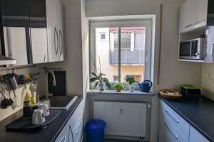 Möbelierte Wohnung 2 Zimmer, Küche, Bad,  renovierte vollmöblierte 56 m2 Wohnung  mit Balkon – Innere Uferstraße 5a, 86153 Rechts der Wertach, Augsburg – Vorschaubild 5