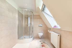 Property thumbnail 24