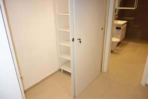 EXKLUSIV IN GRAFENBERG SOUTERRAIN GARTEN-TERRASSENWOHNUNG SEHR RUHIG RENOVIERT MODERNES DUSCHBAD – Hardtstr. 138, 40629 Grafenberg, Düsseldorf – Vorschaubild 11