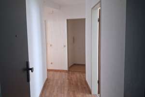 Provisionsfrei & mitten in Aachen:  WG-geeignete 2-Zimmer-Wohnung