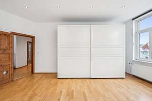 LENAU - Penthouse-Altbautraum auf 2 Etagen in der Nähe des Moltkeplatzes – Die vollständige Adresse der Immobilie erhältst du vom Anbieter., 30163 List, Hannover – Vorschaubild 4