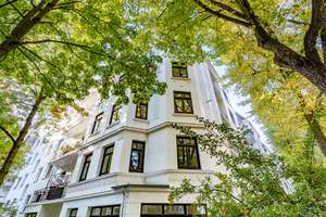Vermietete Kapitalanlage im 4.OG ++Courtagefrei – KEINE Eigennutzung für 10 Jahre – Preystraße 22, 22303 Winterhude, Hamburg – Vorschaubild 1