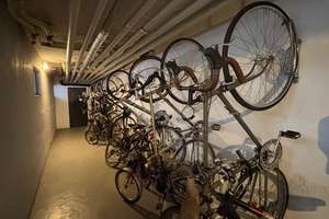 Modernisierte & Vollmöblierte 2-Zimmer Wohnung mit Duplexgarage zur Eigennutzung oder Kapitalanlage – Urbanstraße 22, 81371 Sendlinger Feld, München – Vorschaubild 22