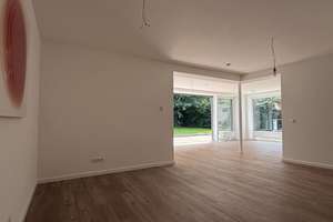 Erstbezug nach Kernsanierung auf Neubauniveau - Zweifamilienhaus in gefragter Lage von Fuhlsbüttel – Die vollständige Adresse der Immobilie erhältst du vom Anbieter., 22335 Fuhlsbüttel, Hamburg – Vorschaubild 6