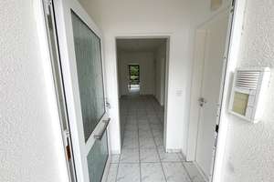 Ruhig leben Am Walde, Ein-/Zweifamilienhaus mit großem Garten in Montabaur – Die vollständige Adresse der Immobilie erhältst du vom Anbieter., 56410 Montabaur – Vorschaubild 2