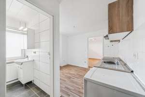 Charmante 3-Zimmer-Wohnung in historischer Altstadtlage von Ingolstadt – Taschenturmstraße 3, 85049 Mitte, Ingolstadt – Vorschaubild 2