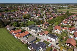 Neubau Doppelhaushälfte in Toplage von Kolbermoor – Die vollständige Adresse der Immobilie erhältst du vom Anbieter., 83059 Kolbermoor – Vorschaubild 2
