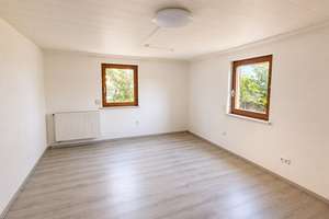 Reserviert. Kleines Häuschen - großer Nutzen – Die vollständige Adresse der Immobilie erhältst du vom Anbieter., 94428 Eichendorf – Vorschaubild 4