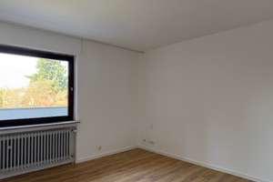 Großzügiges  Einfamilienhaus mit 6 Zimmern - ideal für Familien die viel Platz benötigen  – Die vollständige Adresse der Immobilie erhältst du vom Anbieter., 82061 Neuried – Vorschaubild 17