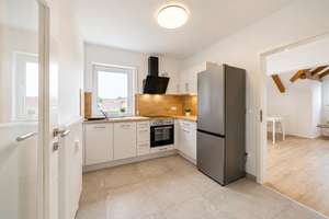 Erstbezug nach Sanierung* 2-RW* DG* neue EBK* moderne Möblierung* Balkon* Bad mit Wanne* TG-E-SP* – Hempelweg 10, 1324 Bühlau/Weißer Hirsch, Dresden – Vorschaubild 14