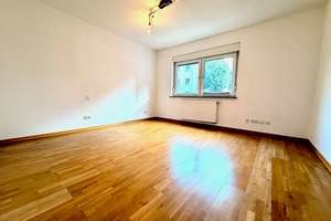 Als Anlage: schöne 4 Zimmer Hochparterre Wohnung mit Garage in S- Bad Cannstatt – Die vollständige Adresse der Immobilie erhältst du vom Anbieter., 70374 Im Geiger, Stuttgart – Vorschaubild 13