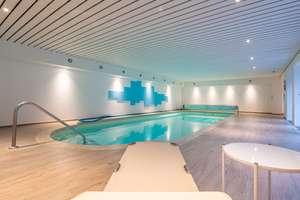 Repräsentative Villa mit Indoor-Pool auf weitläufigem Grundstück – ruhige Lage nahe Hamburg – Die vollständige Adresse der Immobilie erhältst du vom Anbieter., 21271 Asendorf – Vorschaubild 5
