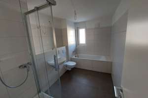 Modernes Reihenmittelhaus zur Miete – Erstbezug in ruhiger, grüner Lage – Am Heuselbach 6/1, 73529 Schwäbisch Gmünd – Vorschaubild 7