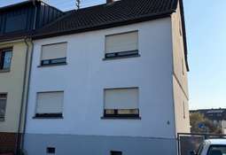 Hausansicht Straßenseite