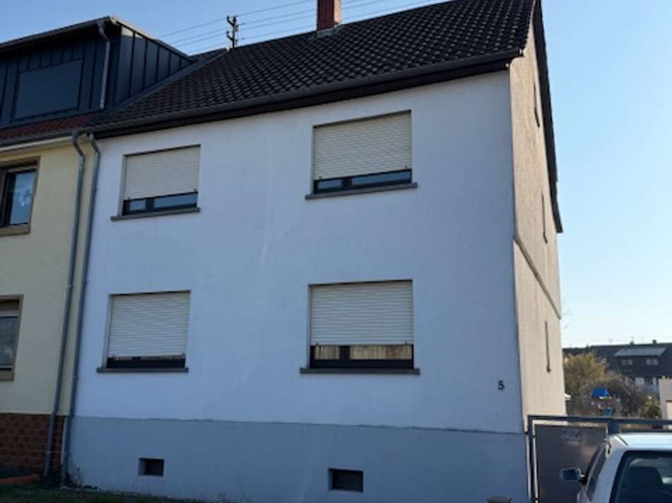 Hausansicht Straßenseite