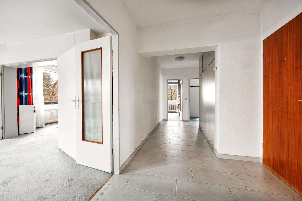 courtagefrei: 141 m² Freiheit über den Dächern – Dachgeschosswohnung mit Ausbaupotenzial, Hamburg – Bild 2