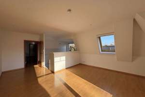 Sonne, Ruhe und viel Grün – Besondere 2-Z-Wohnung mit Terrasse in Lichtenrade – 12307 Lichtenrade, Berlin – Vorschaubild 6