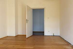 Große 4-Zimmer-Altbauwohnung – Wohnen mit Charakter und Licht – Hübschstraße 18, 76135 Weststadt, Karlsruhe – Vorschaubild 4